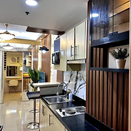 Homey Staycation In Grass Residences